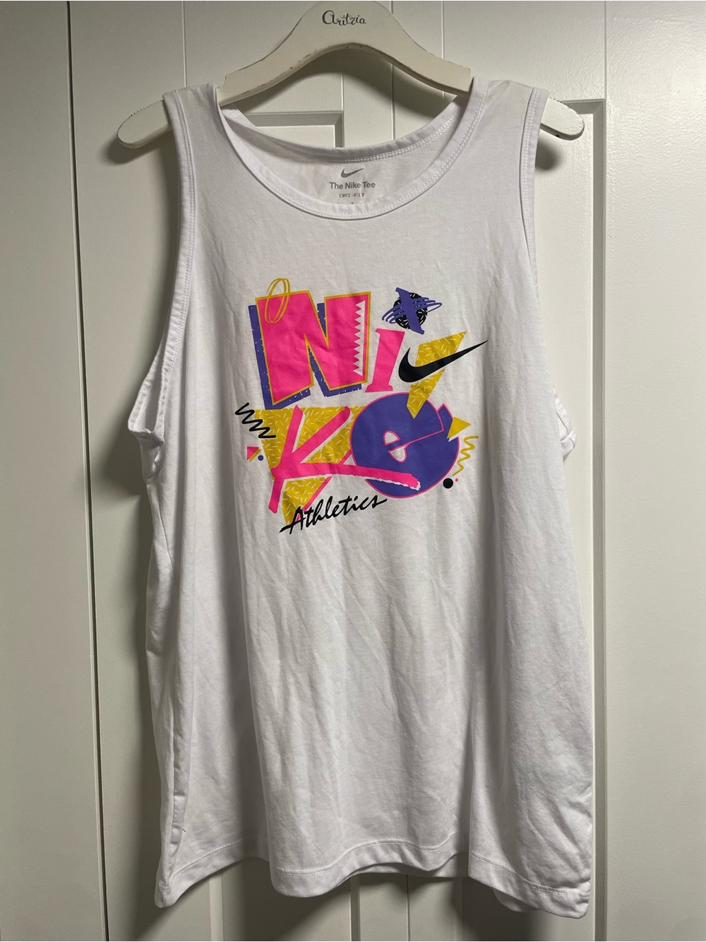 Nike Retro 90s Graphic Tank Top in White Mens Size Large